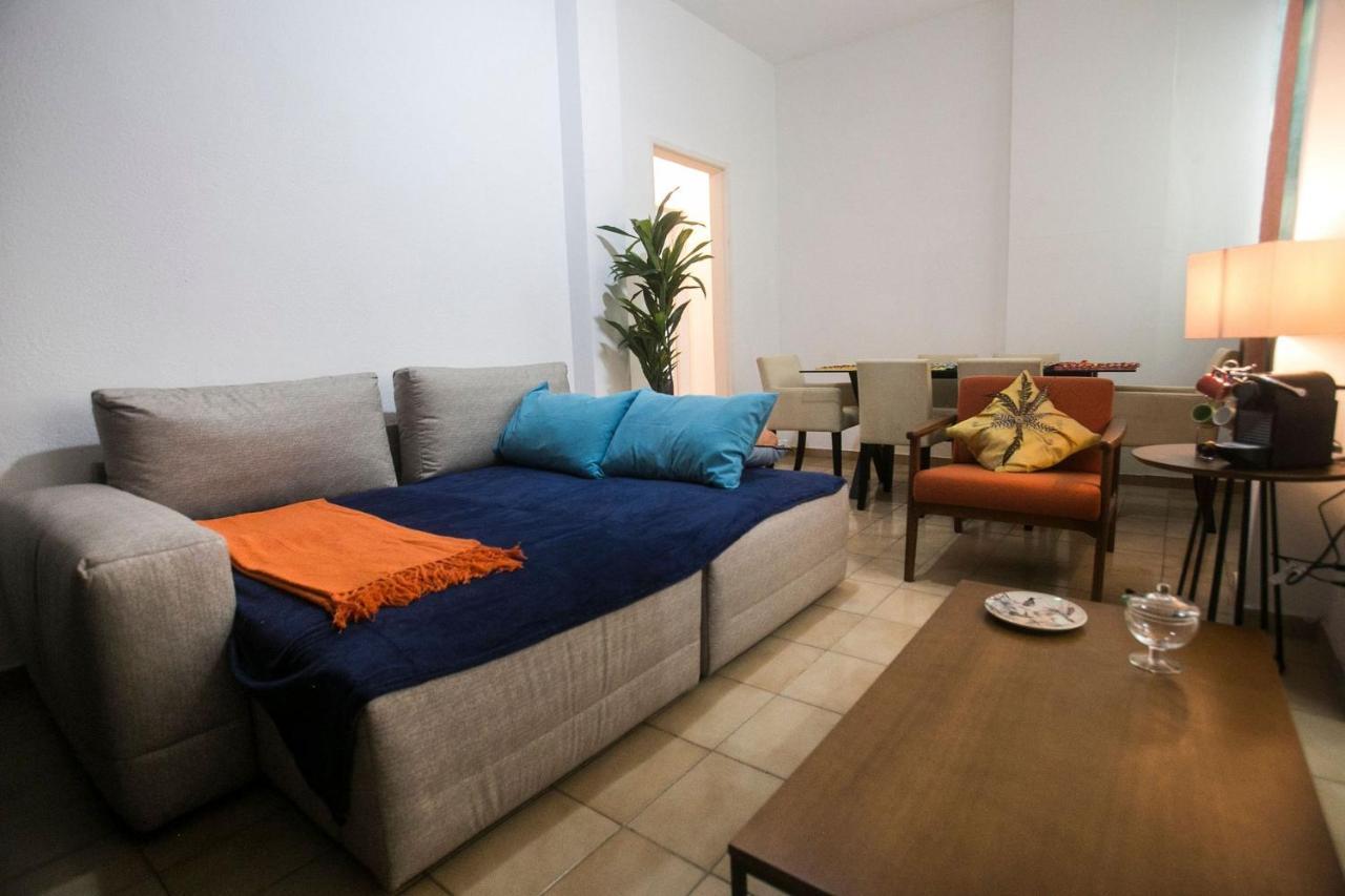 2 Quartos Em Copacabana 200 Metros Da Praia Appartement Rio de Janeiro Buitenkant foto