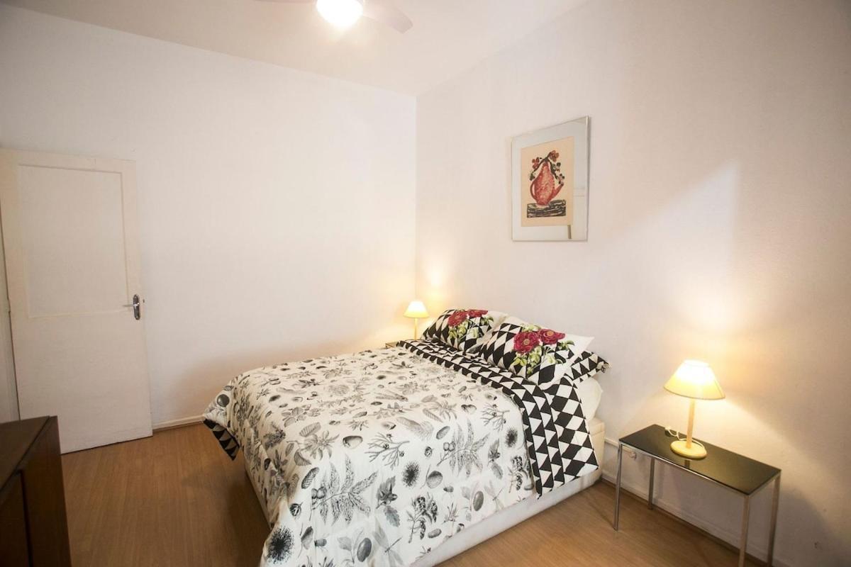 2 Quartos Em Copacabana 200 Metros Da Praia Appartement Rio de Janeiro Buitenkant foto
