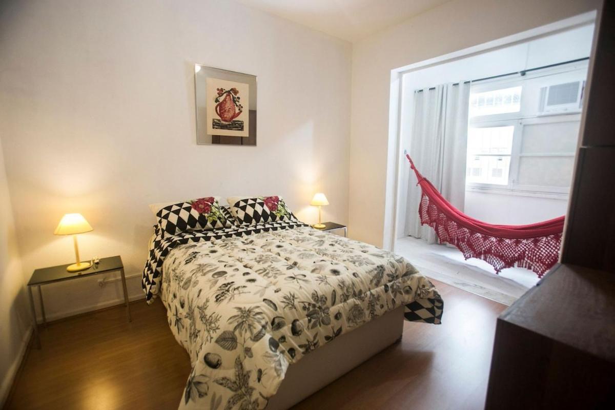 2 Quartos Em Copacabana 200 Metros Da Praia Appartement Rio de Janeiro Buitenkant foto