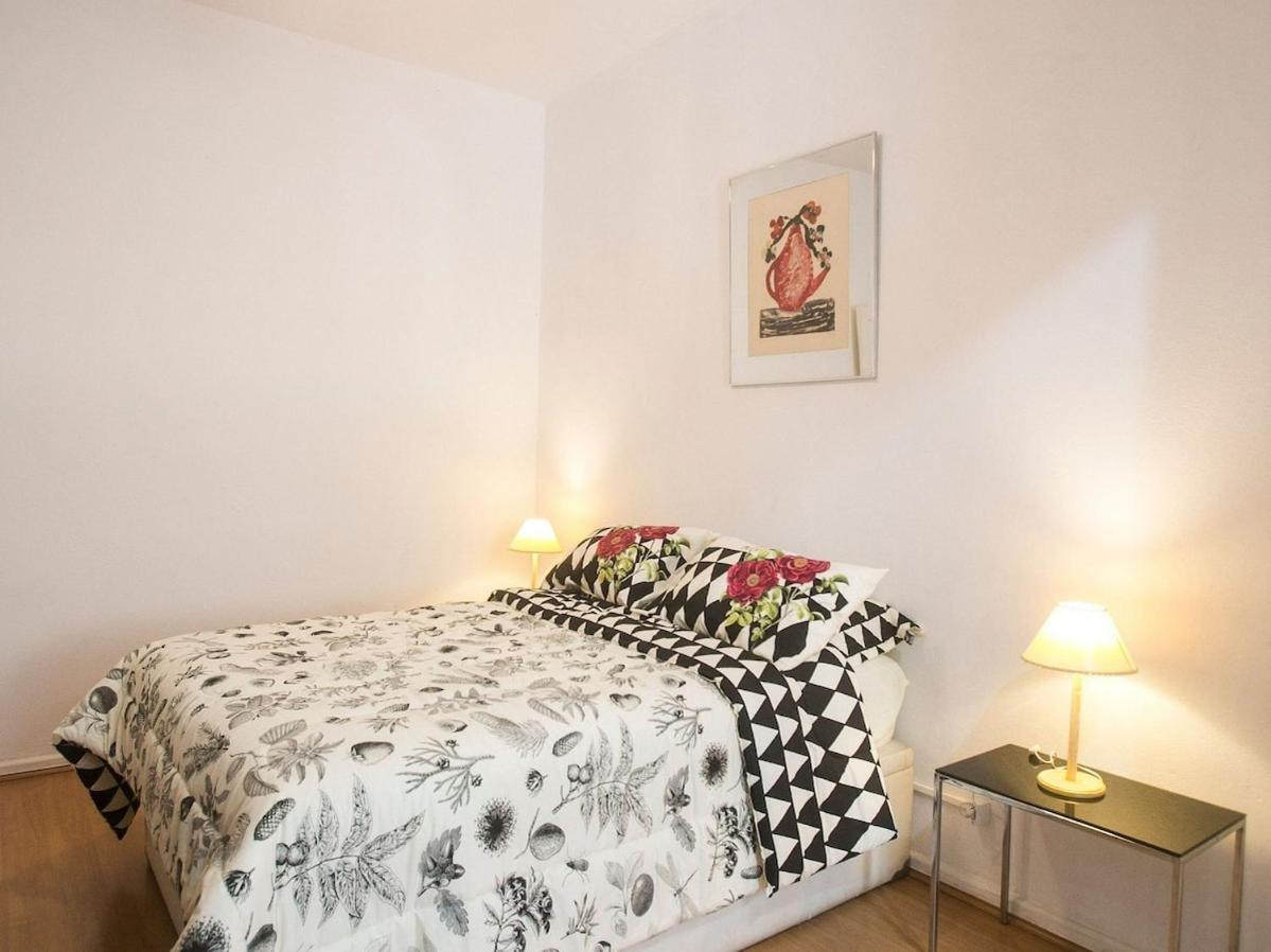 2 Quartos Em Copacabana 200 Metros Da Praia Appartement Rio de Janeiro Buitenkant foto